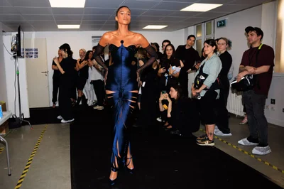 Look 22